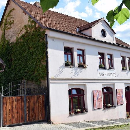 Rychta Bed and Breakfast Rataje nad Sázavou Buitenkant foto